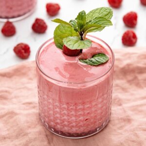 200 Smoothie Recipes Ebook: Healthy, Delicious Smoothies - 200 Delicious Smoothie and Juice Recipes